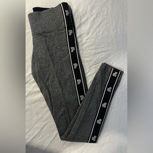 Victoria’s Secret PINK Grey and Black Yoga Leggings XS